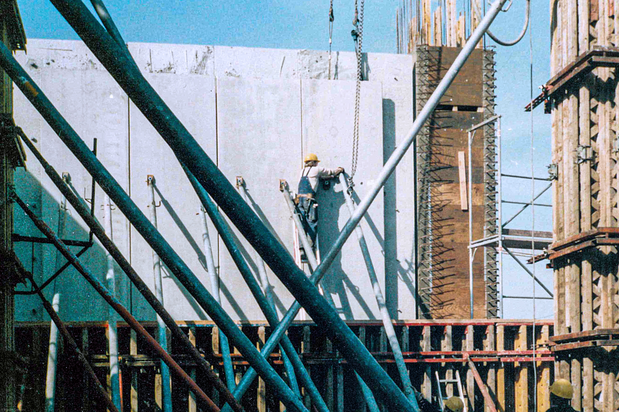 Entwicklungen im konstruktiven Fertigteilbau