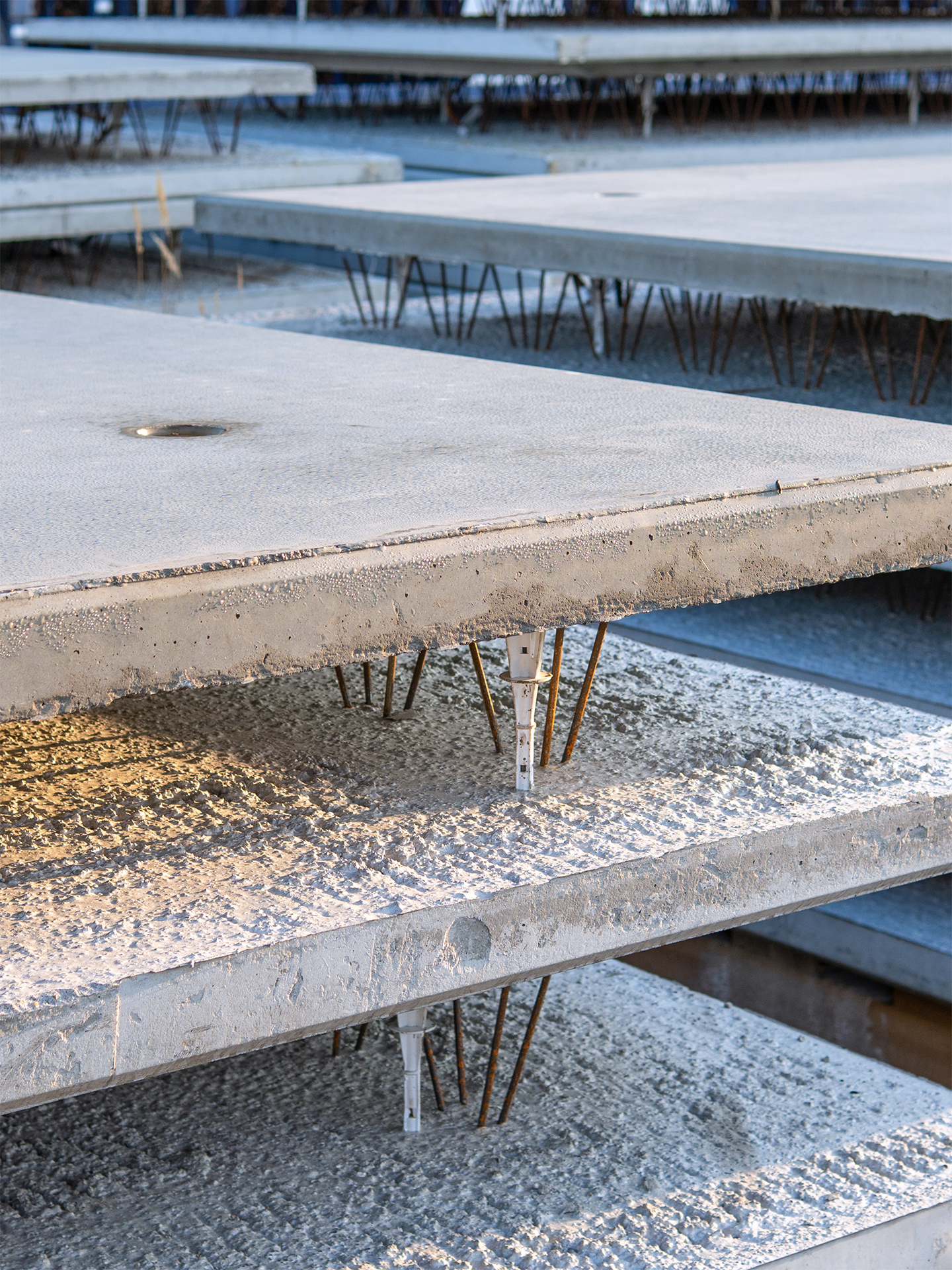 Vorgefertigte Betonelemente für wirtschaftliche und trockene Untergeschosse 